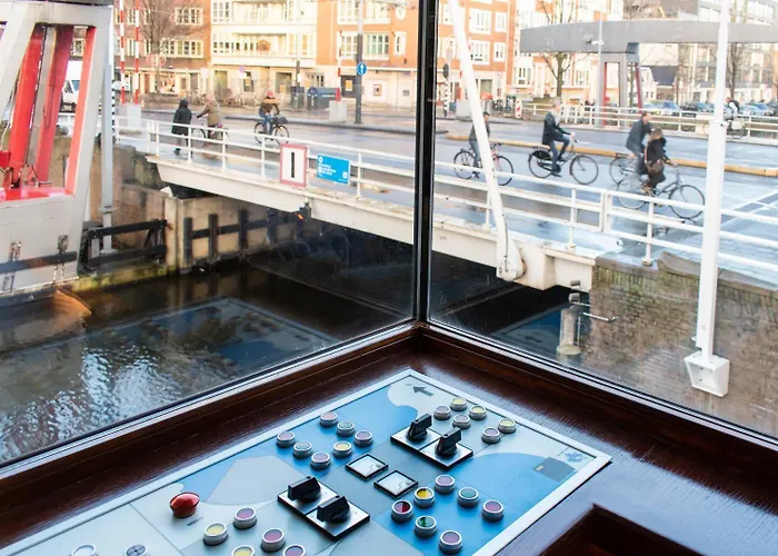 Sweets - Zeilstraatbrug